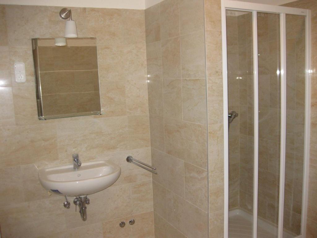 Schieszl Apartments Zamardi 1 Room photo