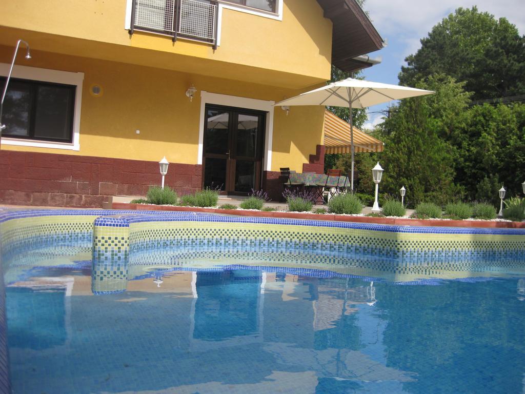 Schieszl Apartments Zamardi 1 Exterior photo